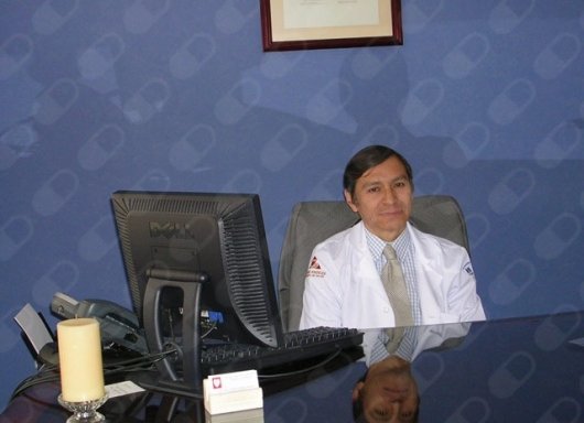 Foto de Dr. José Gustavo Zúñiga Sedano, Cardiólogo
