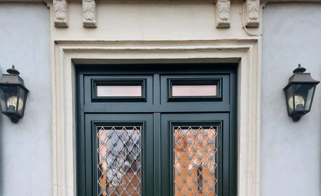 Photo de Coté Poses fenêtres Pvc, bois, Aluminium, porte d'entrée, volet, pergola à Caen 14