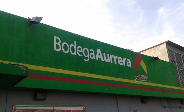 Foto de Bodega Aurrera Express, Jardin las Aguilas