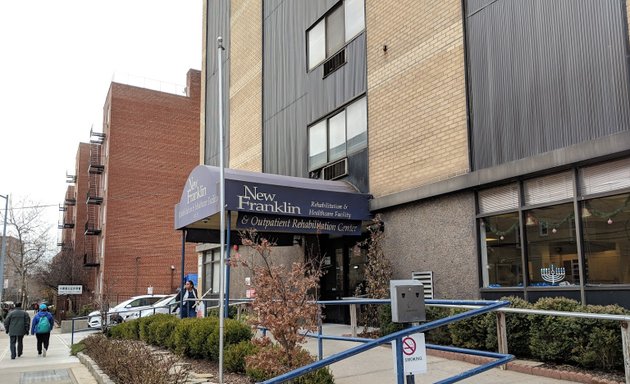 Photo of New Franklin Center for Rehabilitation and Nursing