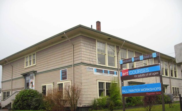 Photo of Vancouver Island School of Art