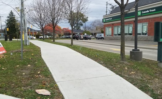 Photo of TD Canada Trust Branch and ATM