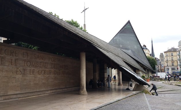 Photo de Église Sainte-Jeanne-d'Arc