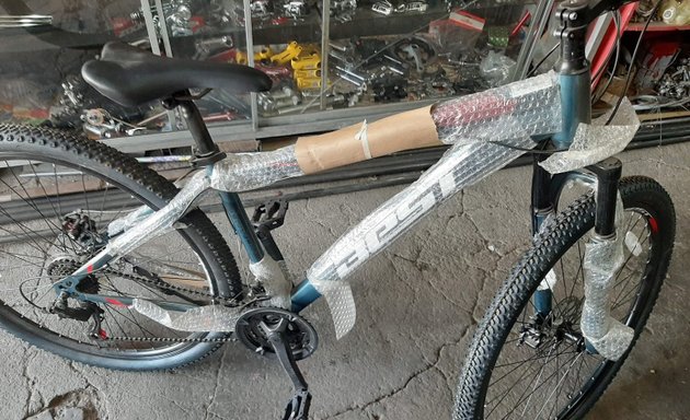 Foto de Bicicletas Vergara Repuestos sev tecnico