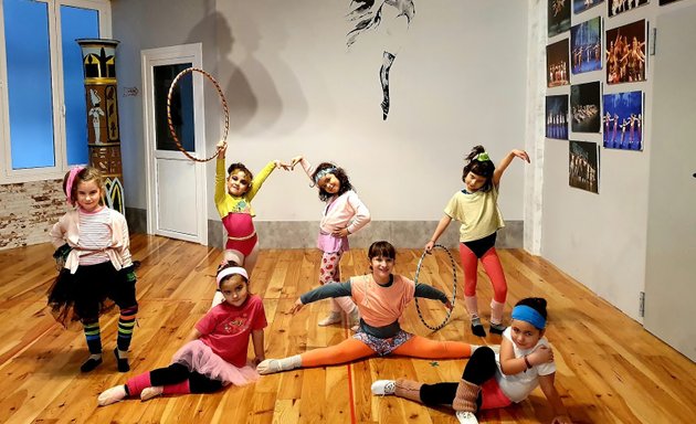 Foto de Escuela de danza Leire Hathor