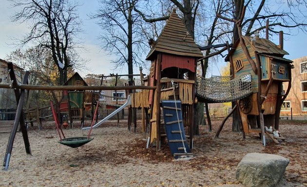 Foto von Spielplatz Robin des bois