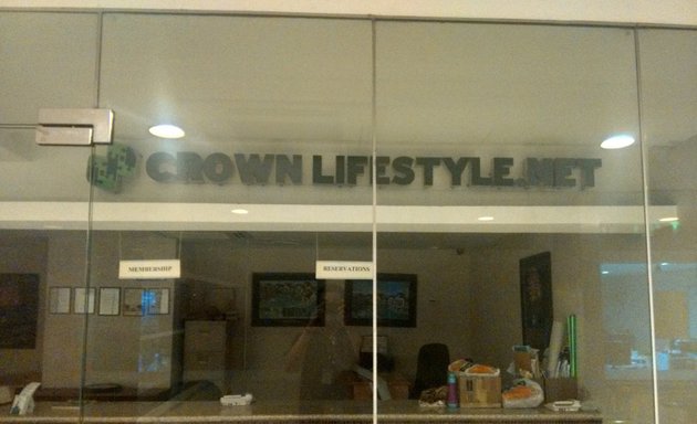 Photo of Crown Lifestyle.net