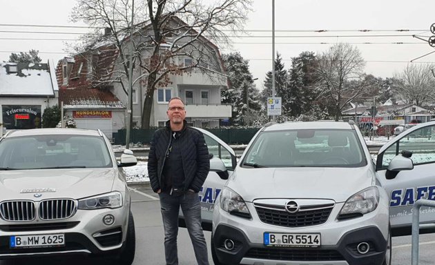 Foto von Fahrschule Safety-Car