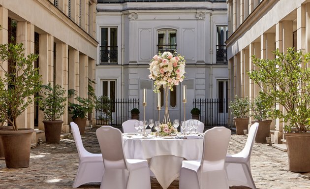 Photo de Hôtel Paris Marriott Champs-Élysées