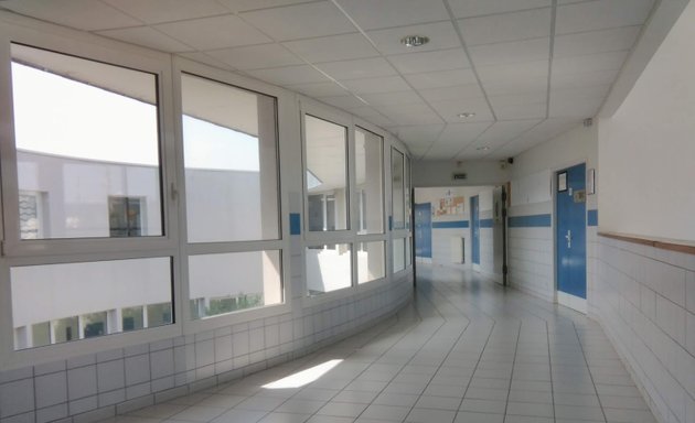 Photo de Collège Villey-Desmeserets