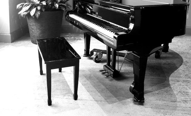 Photo de Nicolas Heim | Cours de piano Caen - Cours de piano débutant - Cours de piano enfant - Tous niveaux