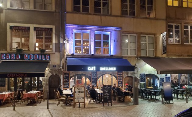 Photo de Café Hôtel Dieu