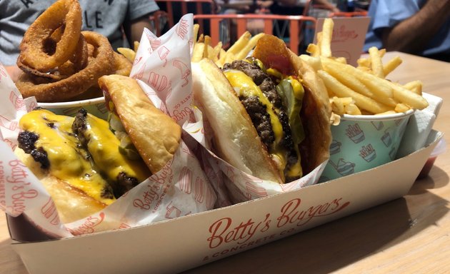 Photo of Betty's Burgers