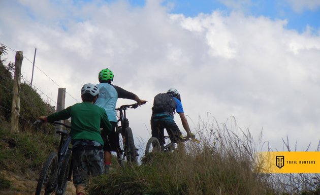 Foto de Trail Hunters Colombia | Biking tours | MTB bike | All mountain bike