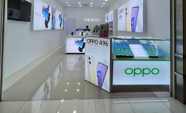 Photo of OPPO Experience Store MYDIN SUBANG JAYA