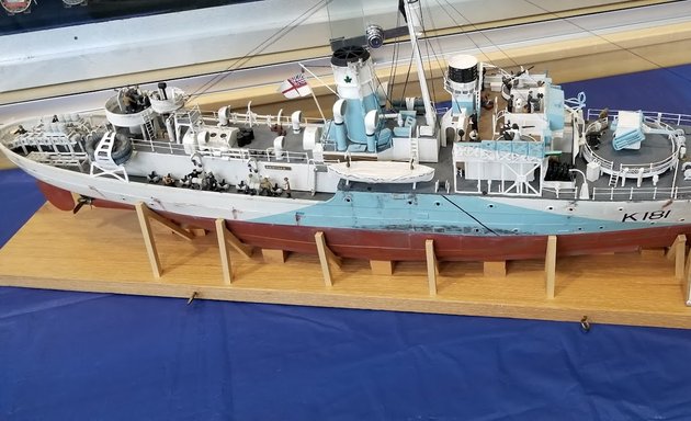 Photo of HMCS Chippawa