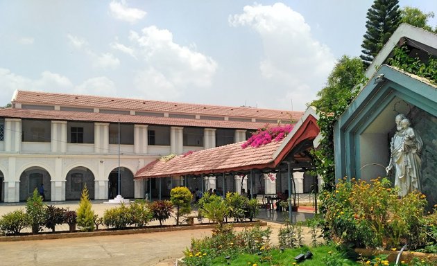 Photo of St. Francis Xavier Girls High School