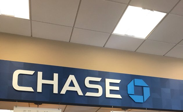 Photo of Chase Bank