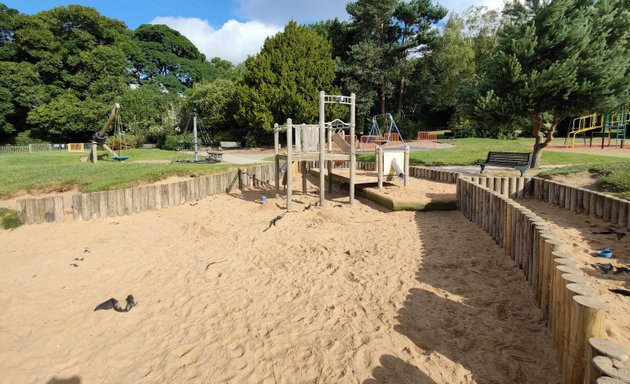Photo of Rose Garden Playground: Graves Park