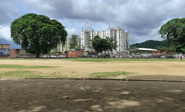 Foto de Complejo Deportivo Andrés Miranda