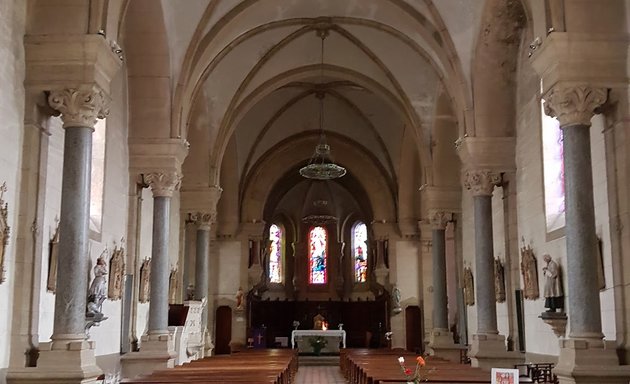 Photo de Paroisse Catholique Sainte Jeanne d'Arc