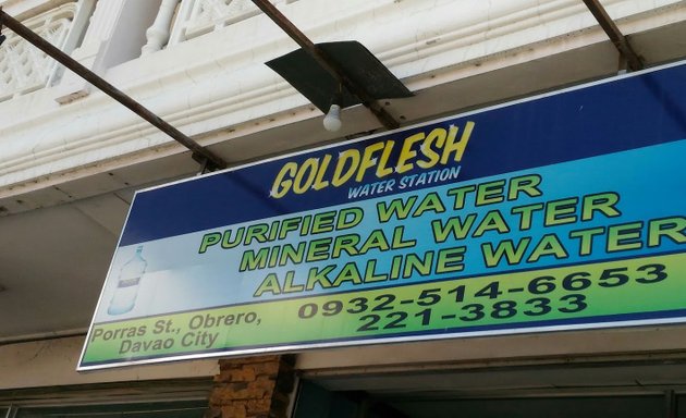 Photo of Goldflesh Water Station