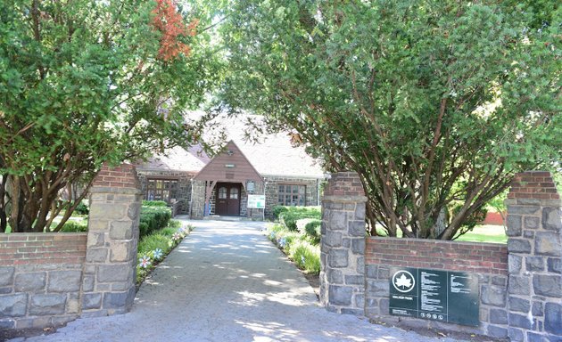 Photo of Walker Park Field House