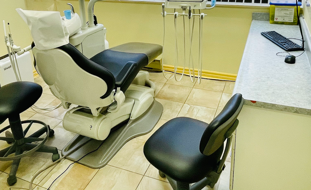Photo of Eva Dental Clinic ( Dr. Jia Jun Ma | Dr. Sagal Arwo)