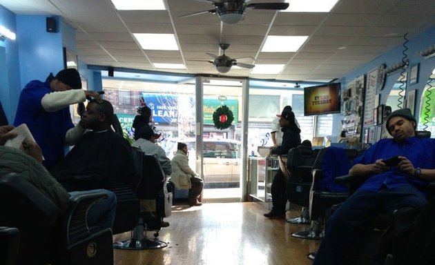 Photo of Juniors Barbershop