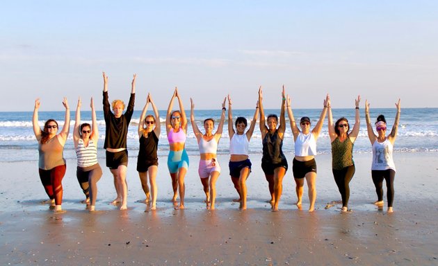 Photo of PineappleYogi | Yoga & Wellness Classes, Programs, & Retreats