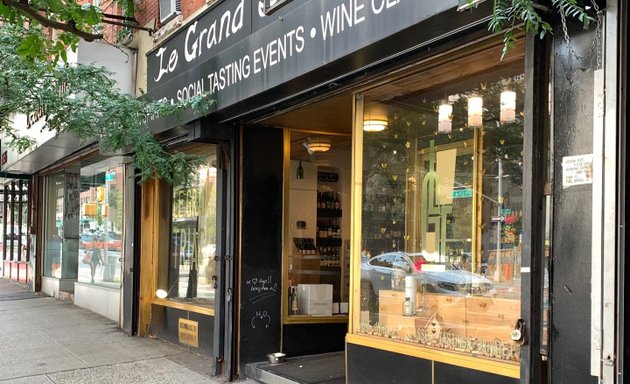Photo of Le Grand Triage: Wine & Whiskey