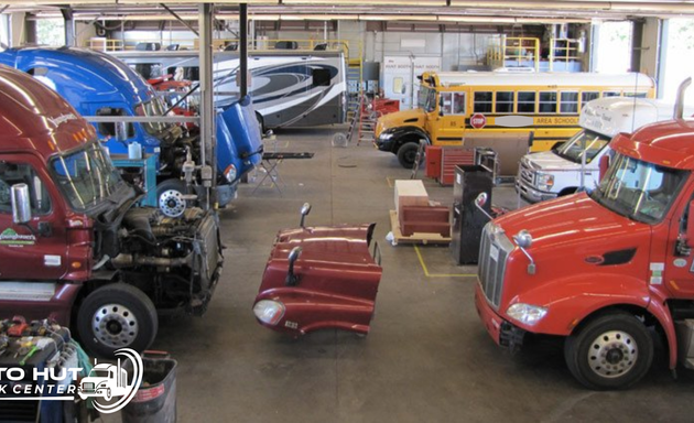 Photo of Auto Hut Truck Center