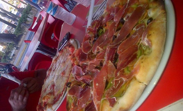 Foto de Gianni's Pizzas