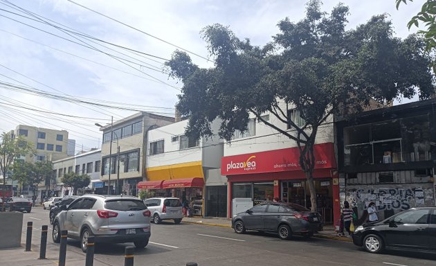 Foto de Cyber Wow en plazaVea Bolognesi | Televisores, Laptops, Celulares y más