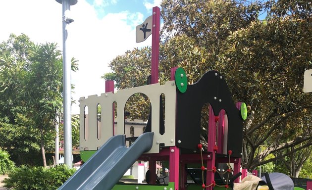 Photo of Riverside Green Playground