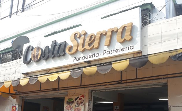 Foto de Panadería Pasteleria Costa Sierra