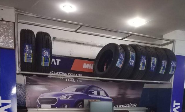 Photo of Royal Tyres