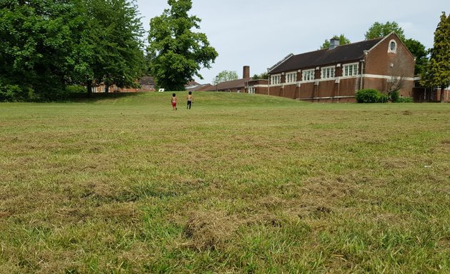 Photo of Hatch End Swimming Pool