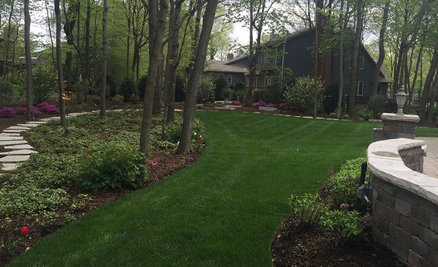 Photo of R & L Landscaping