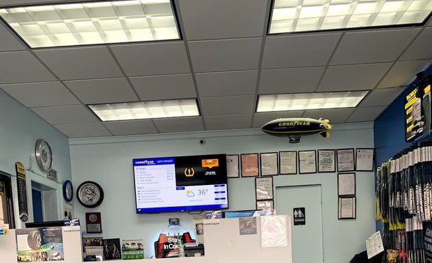 Photo of Savvy Tire & Auto Service