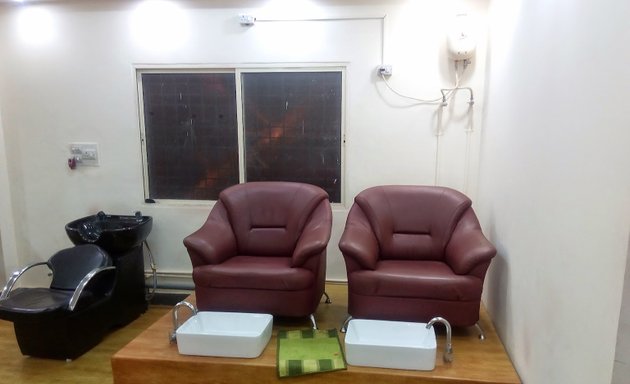 Photo of Seasons Women's Beauty Salon