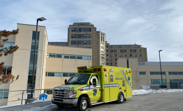 Photo of Hôpital Maisonneuve-Rosemont: Emergency Room