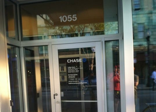 Photo of Chase Bank