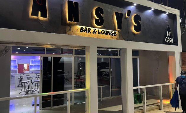Foto de Ansy's Bar and Lounge