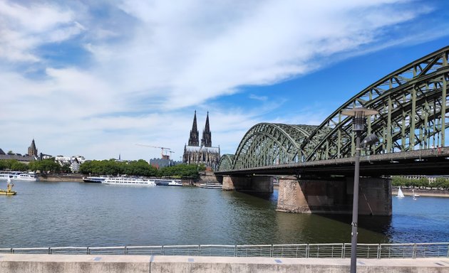 Foto von Rheinpromenade Köln-Deutz