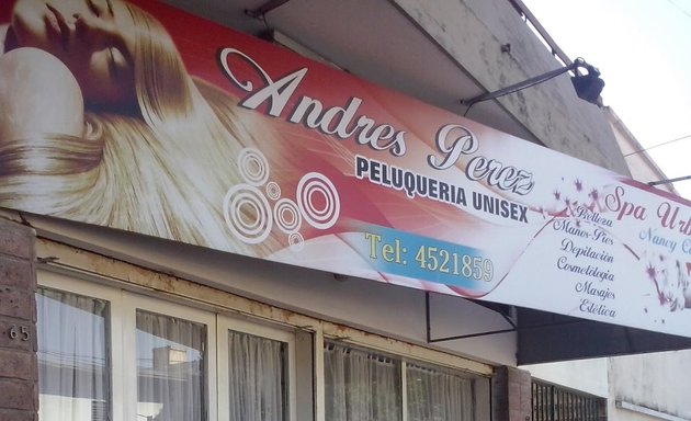 Foto de Peluquería Andrés Pérez