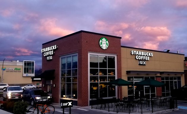 Photo of Starbucks