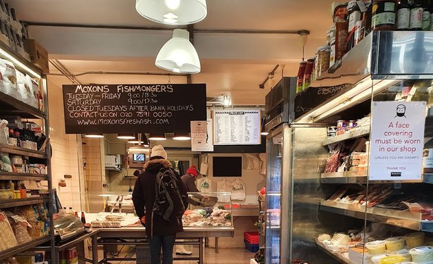 Photo of Moxon's Fishmongers - South Kensington