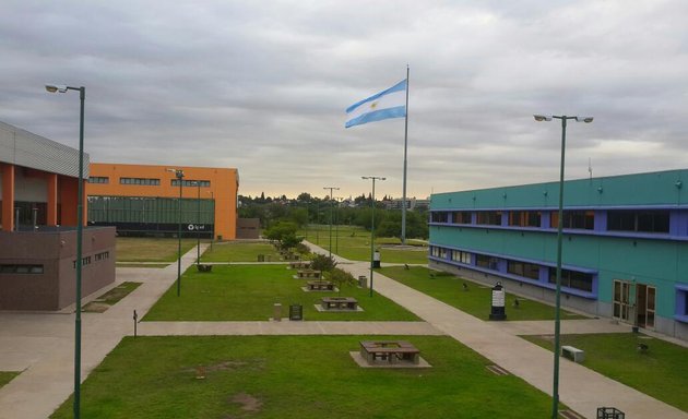 Foto de Facultad de Educación Física (F.E.F.) | U.P.C.