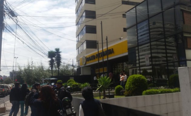 Foto de Banco Pichincha Av. República